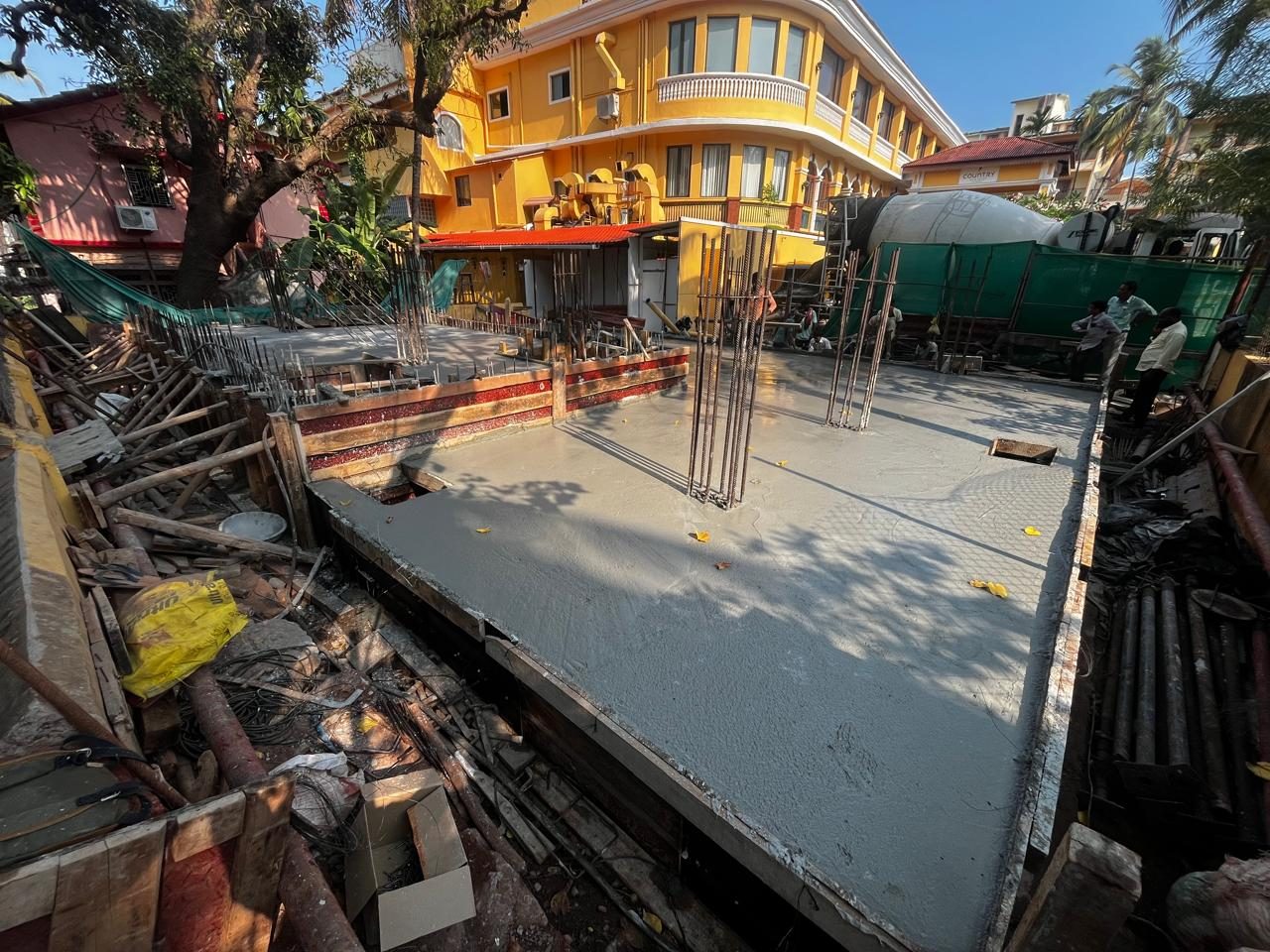 Slab casting on site